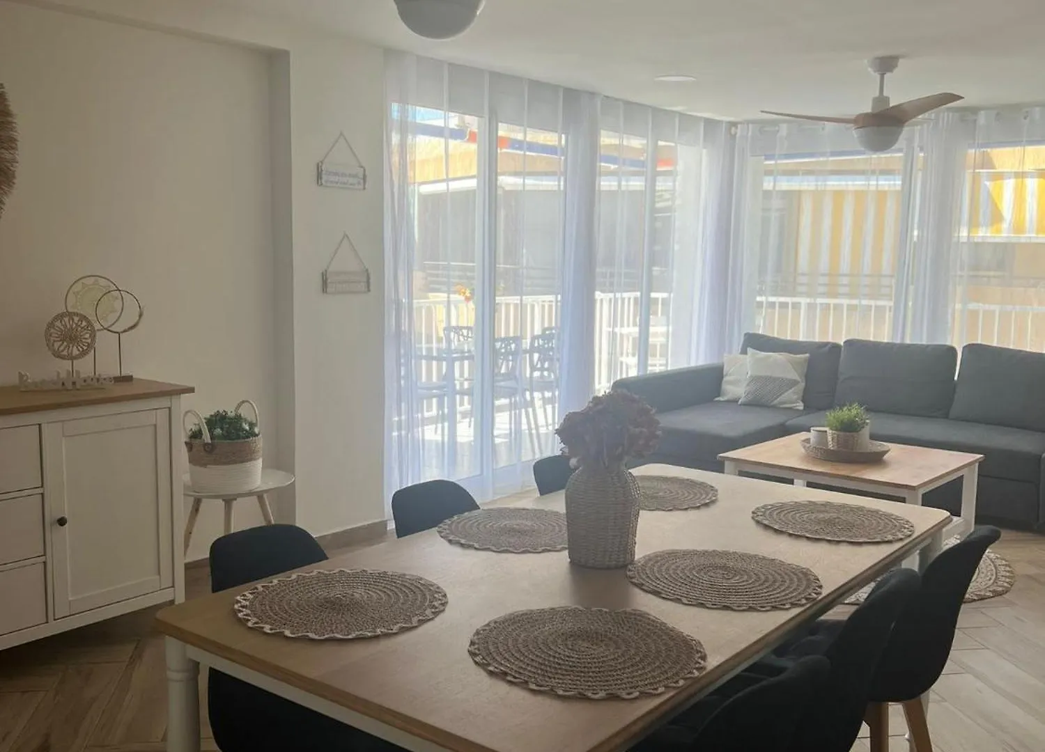 Beachfront Salou Apartment With Sea View